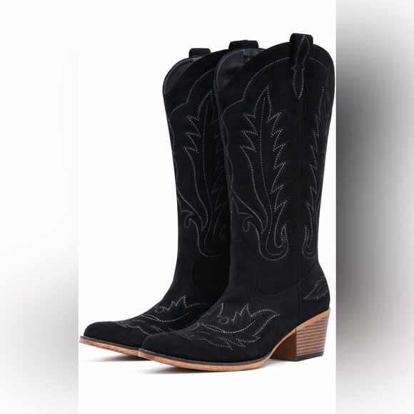 Shoes - 🆕Western-Style Women's Boots